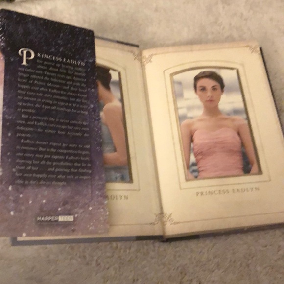 ✰ 2 𝚘𝚏 𝚝𝚑𝚎 𝚜𝚎𝚕𝚎𝚌𝚝𝚒𝚘𝚗 𝚜𝚎𝚛𝚒𝚎𝚜 - Picture 4 of 7